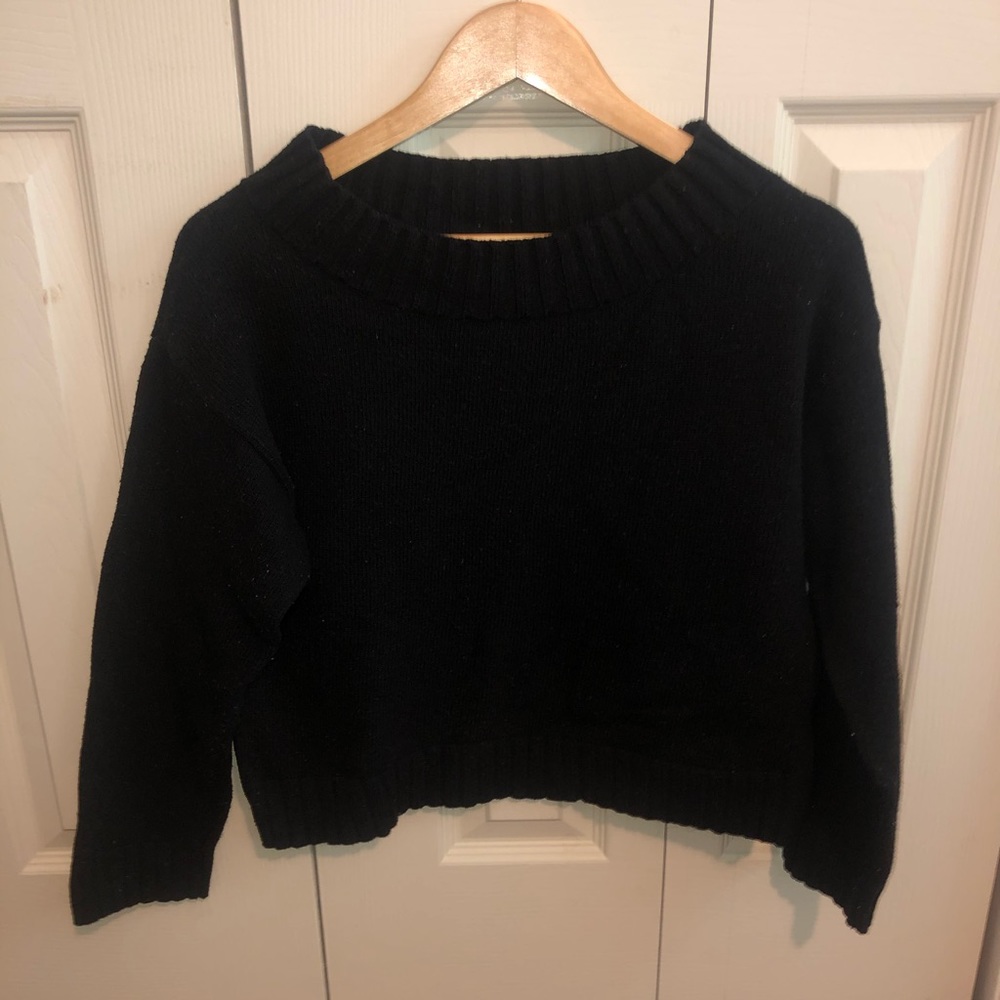 H&M black sweater!